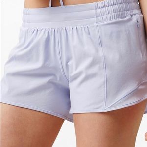 Hotty Hot LR Short  2.5” size 4